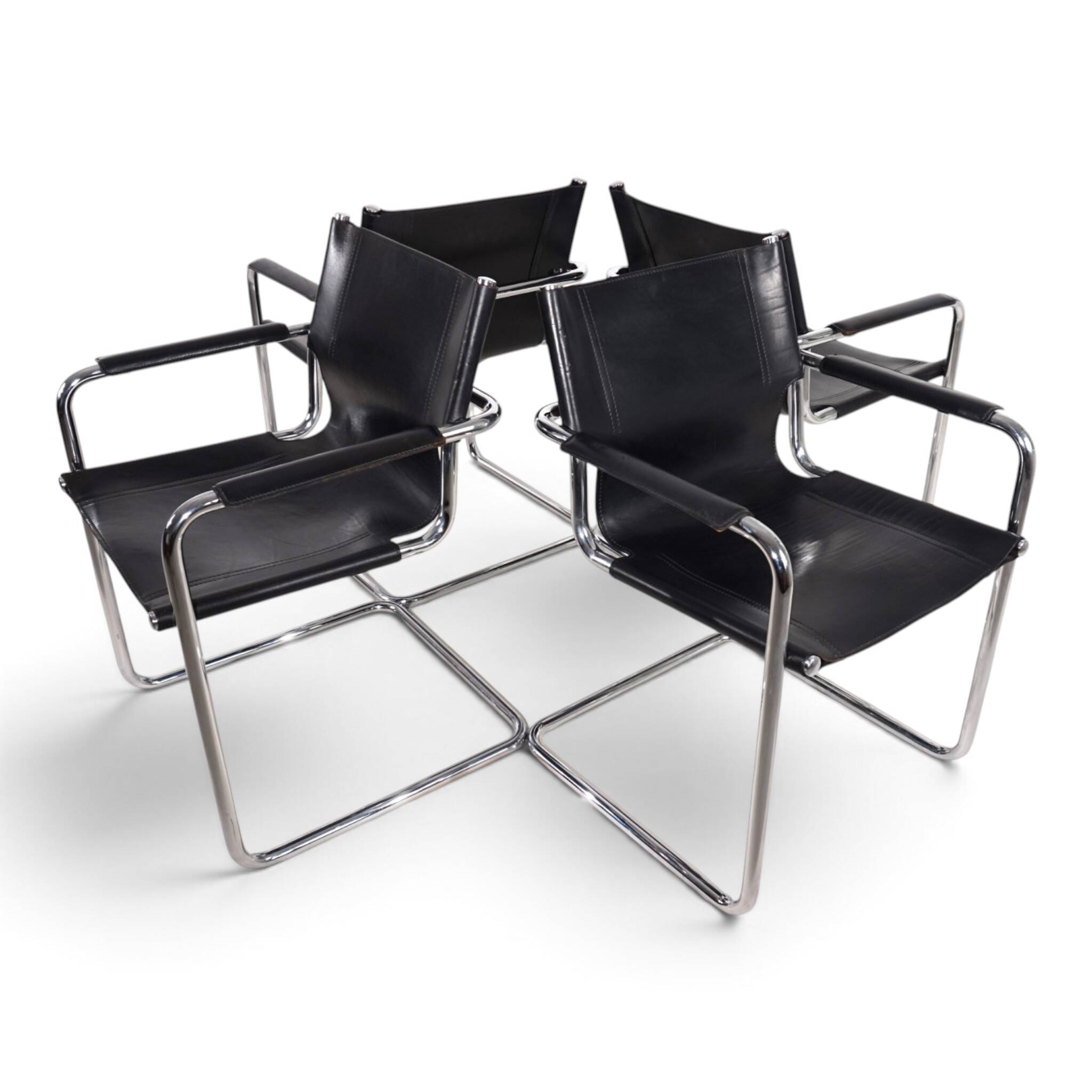 Ensemble de 4 chaises visiteur Matteo Grassi en cuir/chrome, chaises cantilever, 1970.