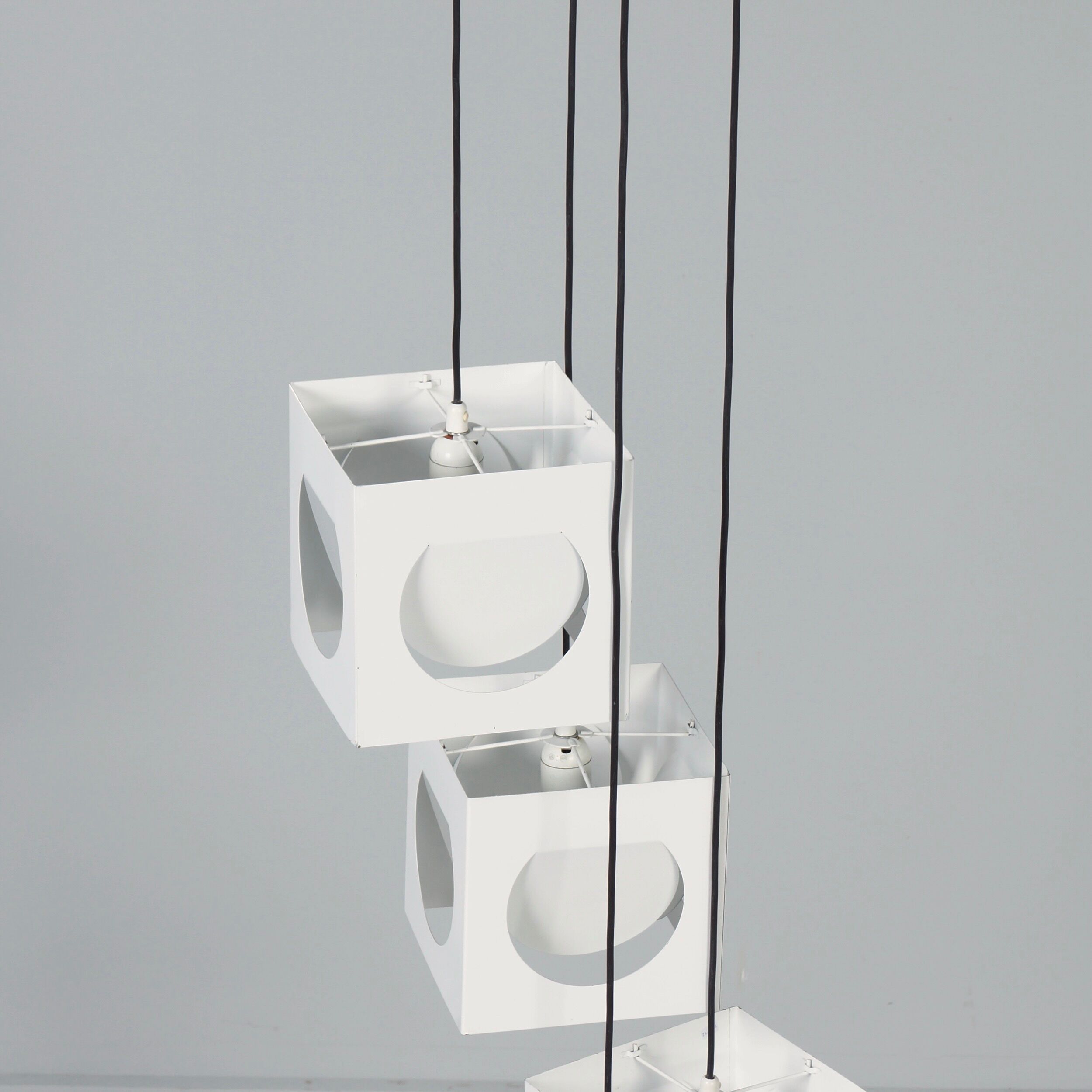 Scandinavian pendant lamp by Shogo Suzuki for Stockmann Orno, 1960s – set of 4 cube lamps