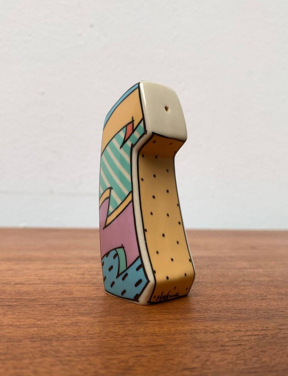 Série Postmoderne Flash Un Poivrier ou Salière par Dorothy Hafner pour Rosenthal, années 1980