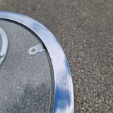 Round coffee table with swivel tops