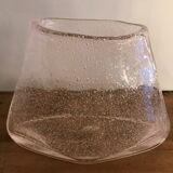 Trapezoidal vase in blown and bubbled glass