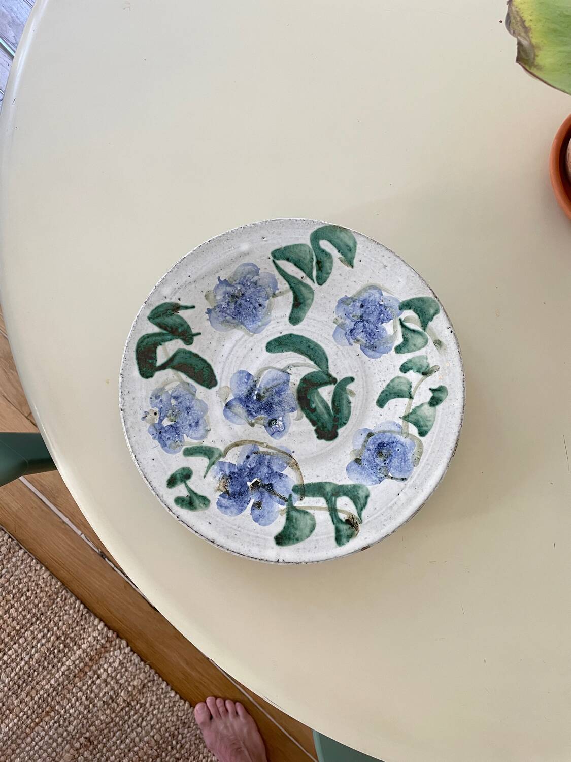 Large Thiry dish | Vallauris | Ceramic | Very good condition