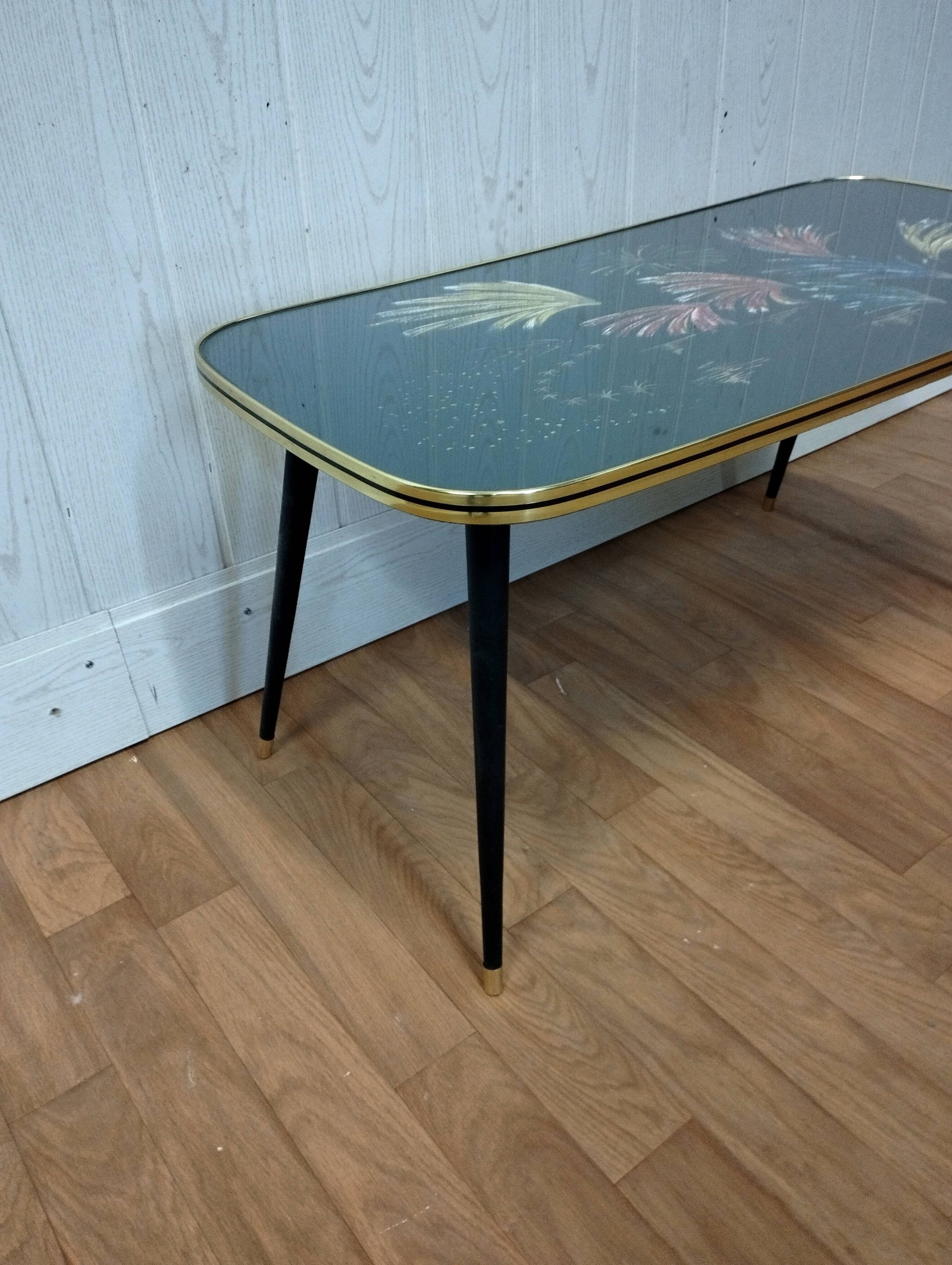 Vintage coffee table legs compass