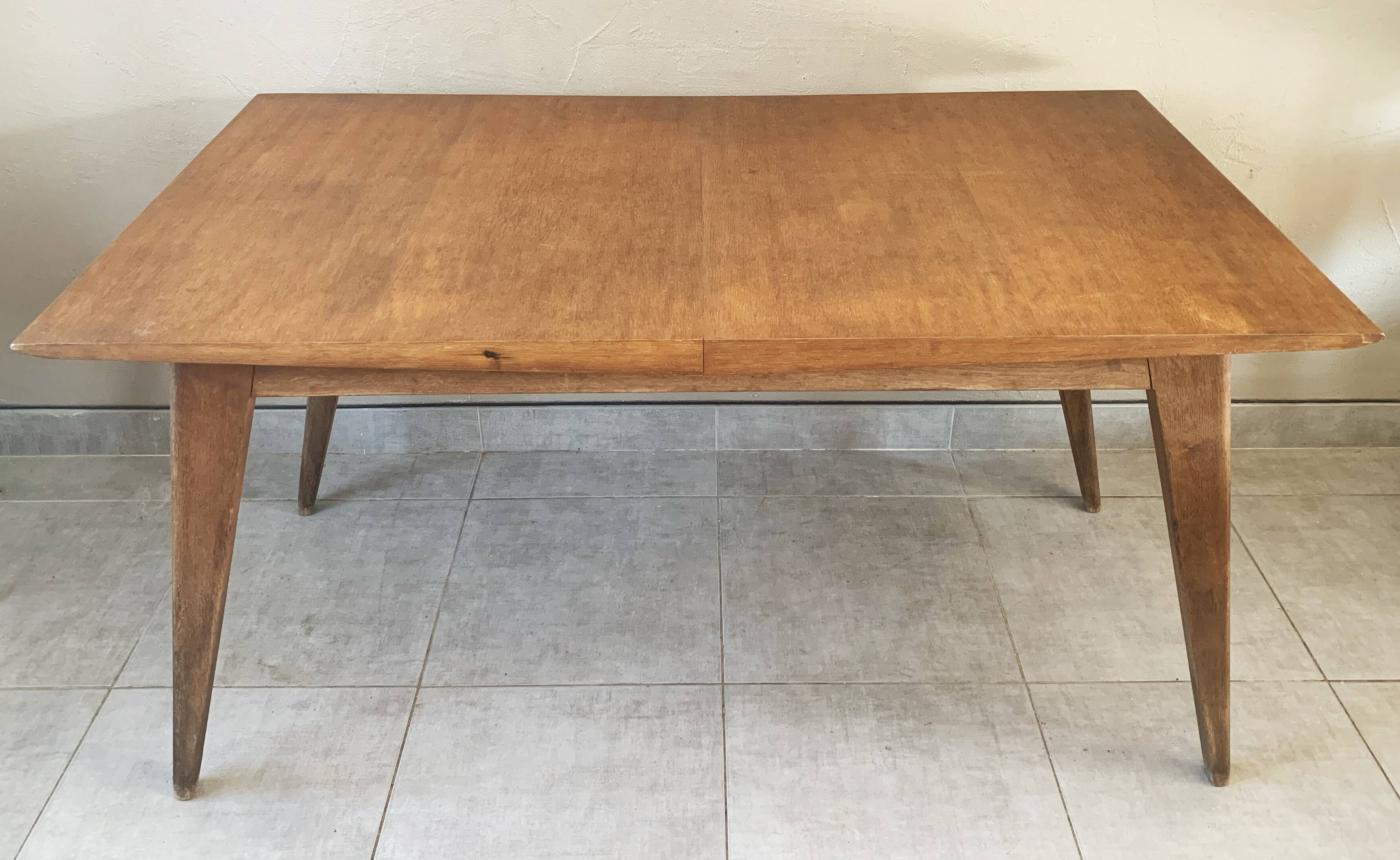 Vintage extendable oak table from the 50s