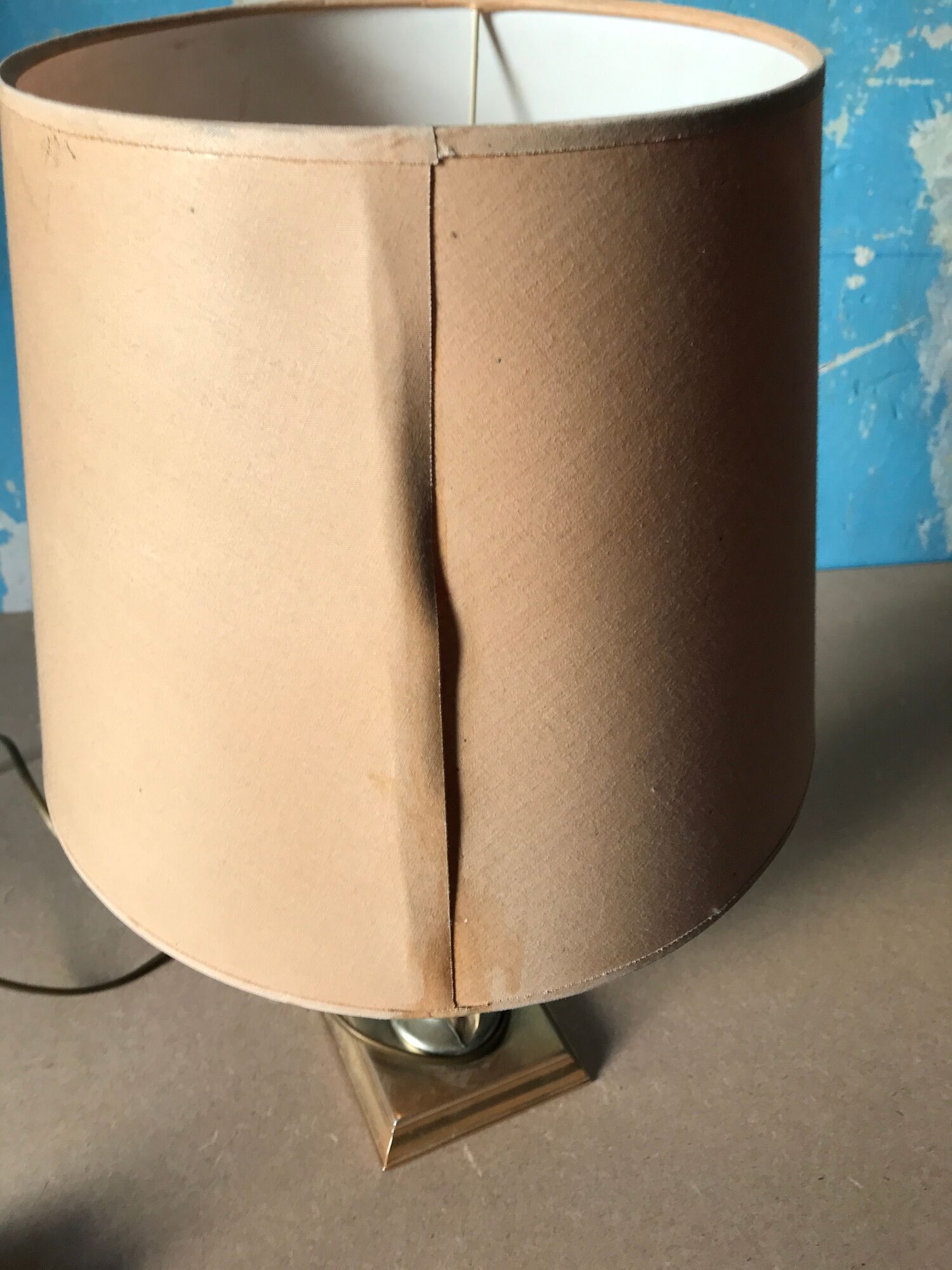 Lampe vintage boule et feuille