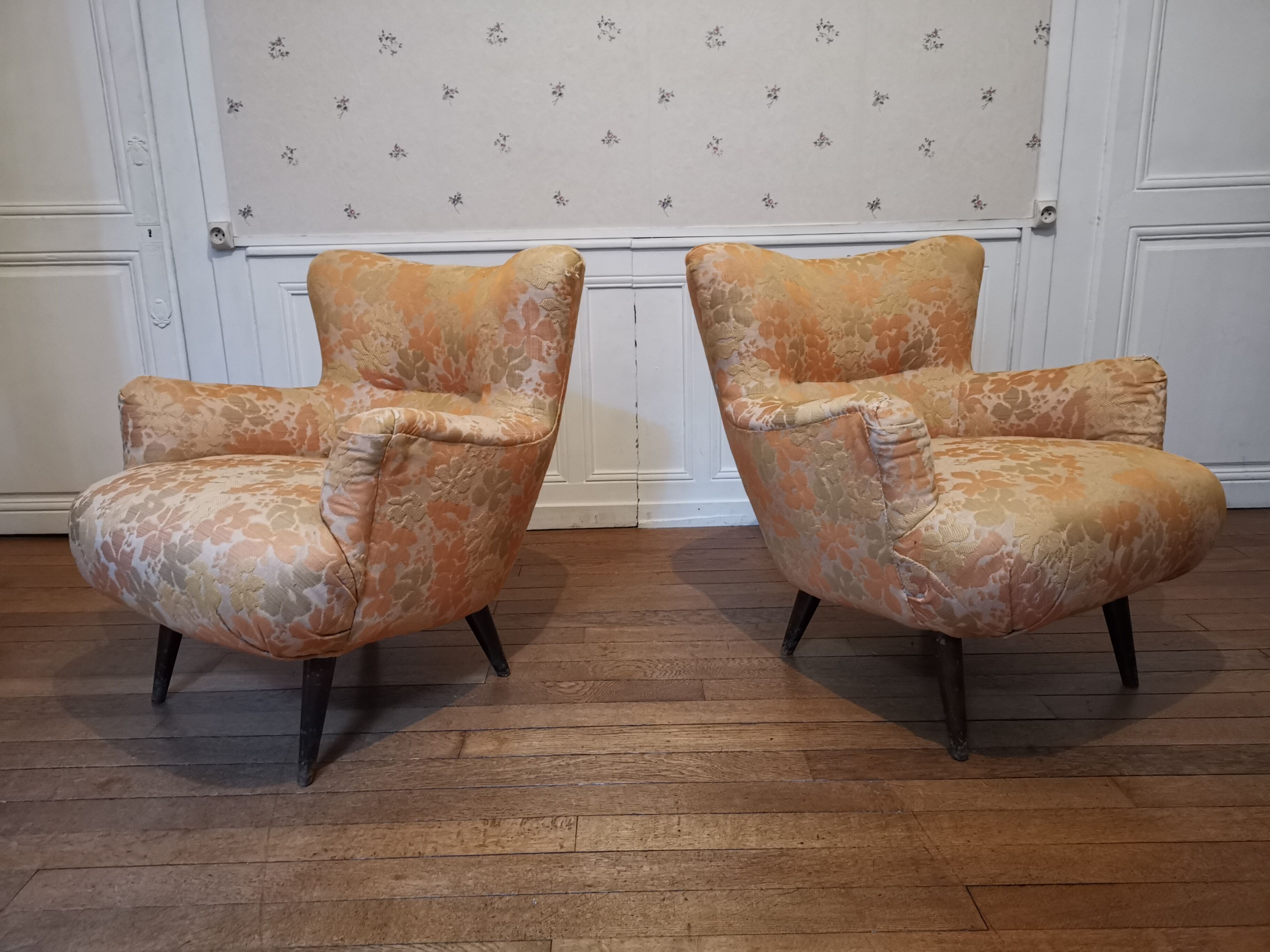 Couch sofa Club Wing EGG flesh organic year 50