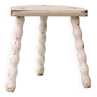 Tabouret tripode, pieds torsadés