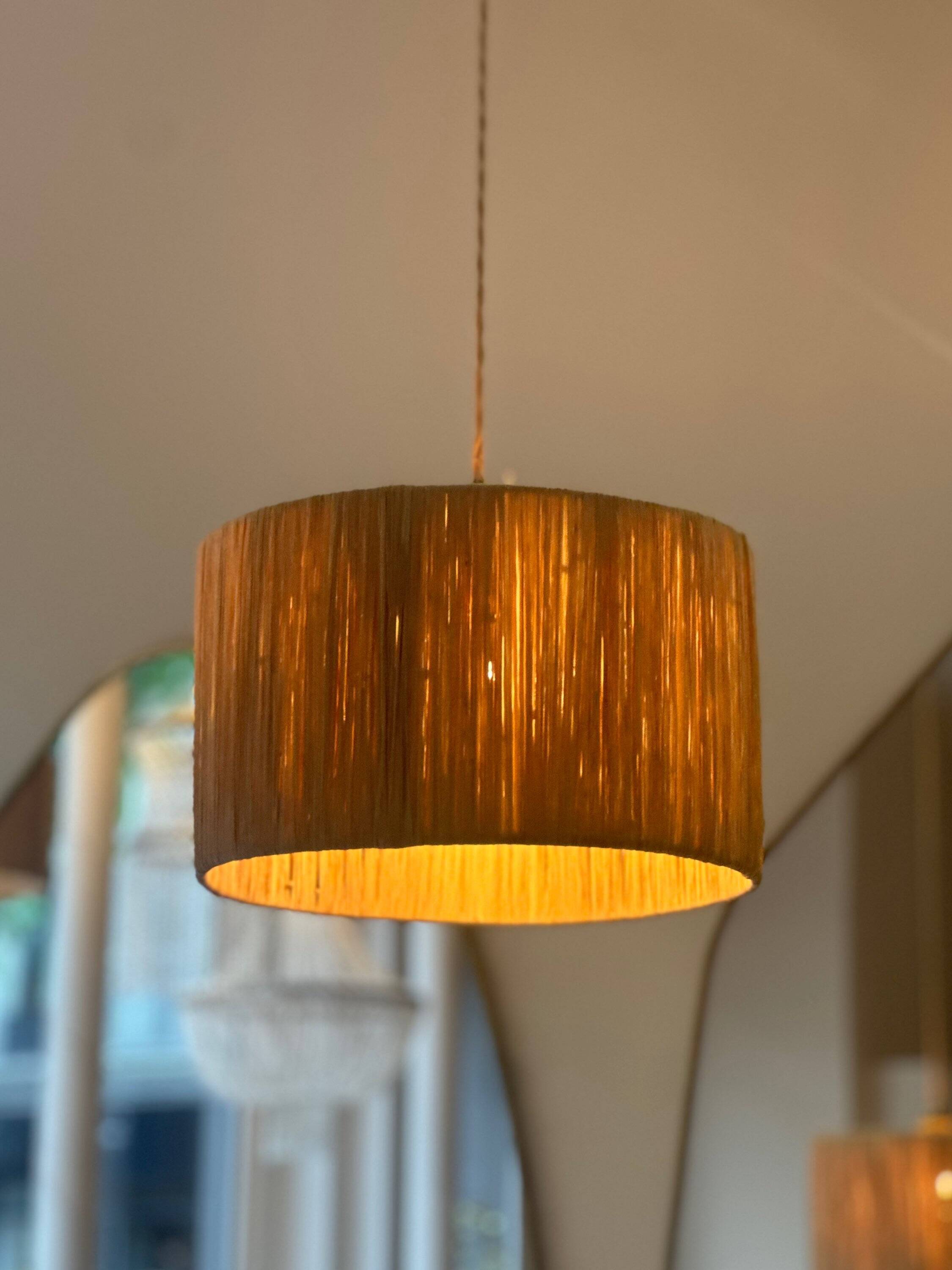 Beige natural rattan lampshade suspension - D30 cm
