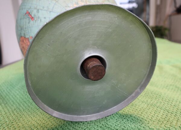 Globe terrestre taride 1962 socle alu