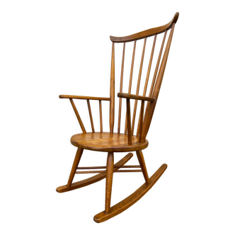 Rocking-chair scandinave
