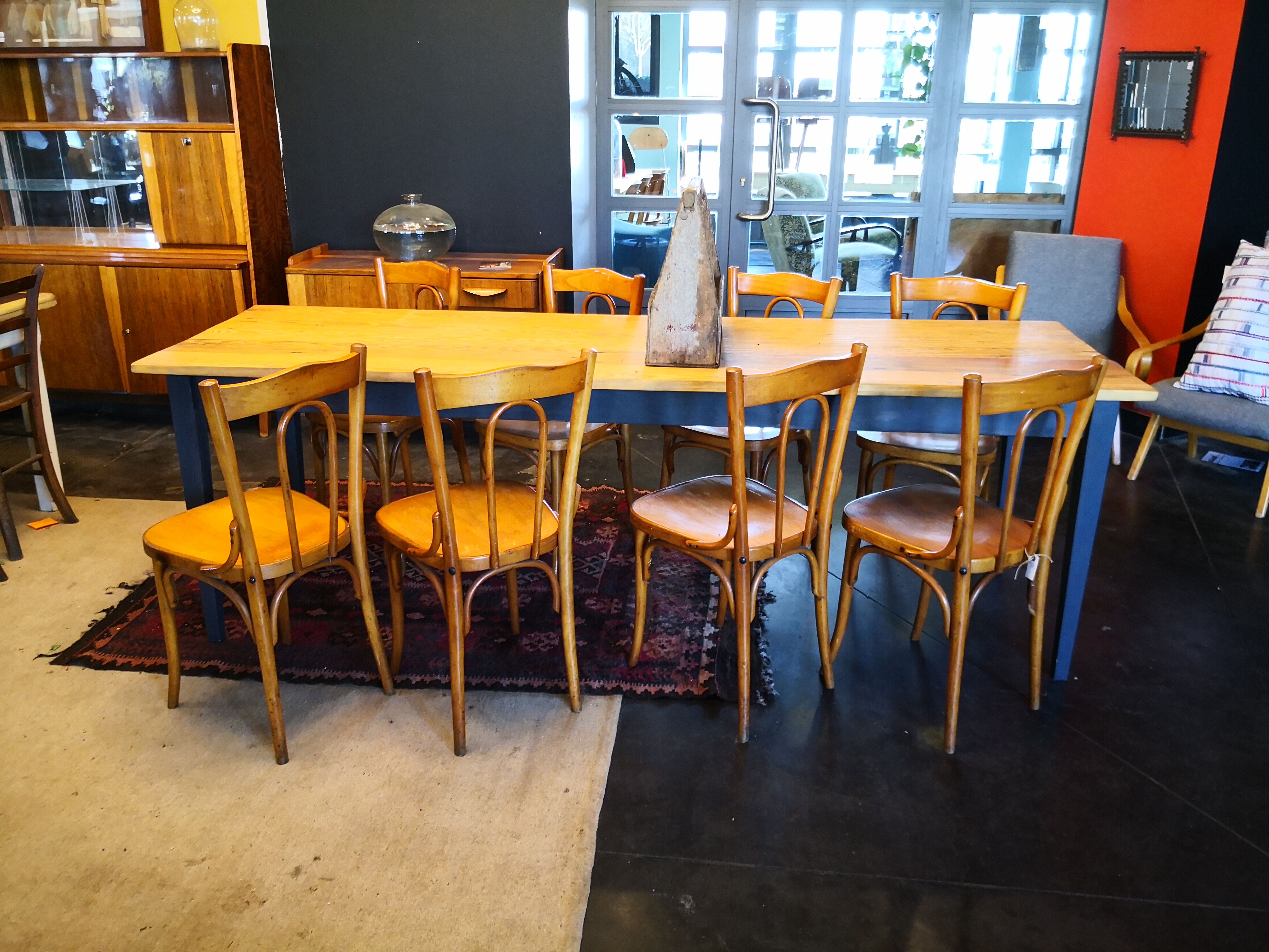 Vintage table, 2,40m, 8 people