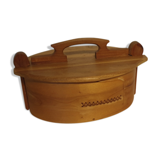 Curved wooden box