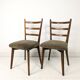 Paire de chaises vintage bois dossier barreaux, assise tissu, style 60s
