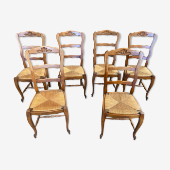 Mulched oak chairs