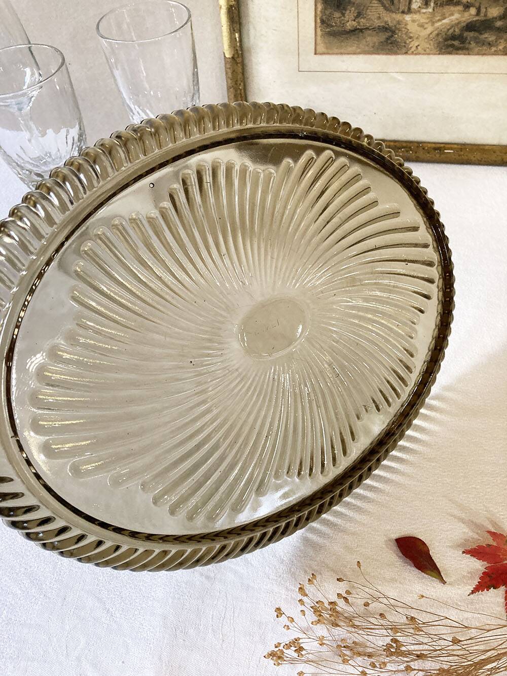 Oval serving dish in Bayel fluted glass