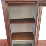 Showcase to pose nineteenth century walnut