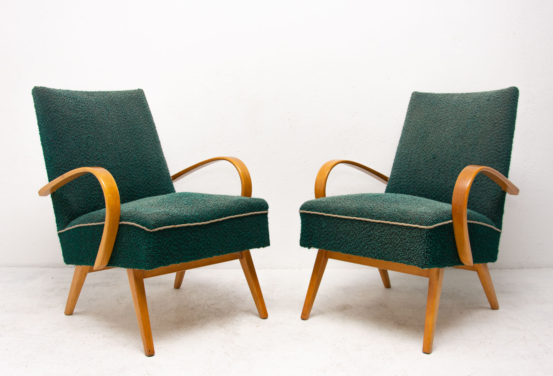 Mid century armchairs by Jaroslav Smidek, 1960, Czechoslovakia