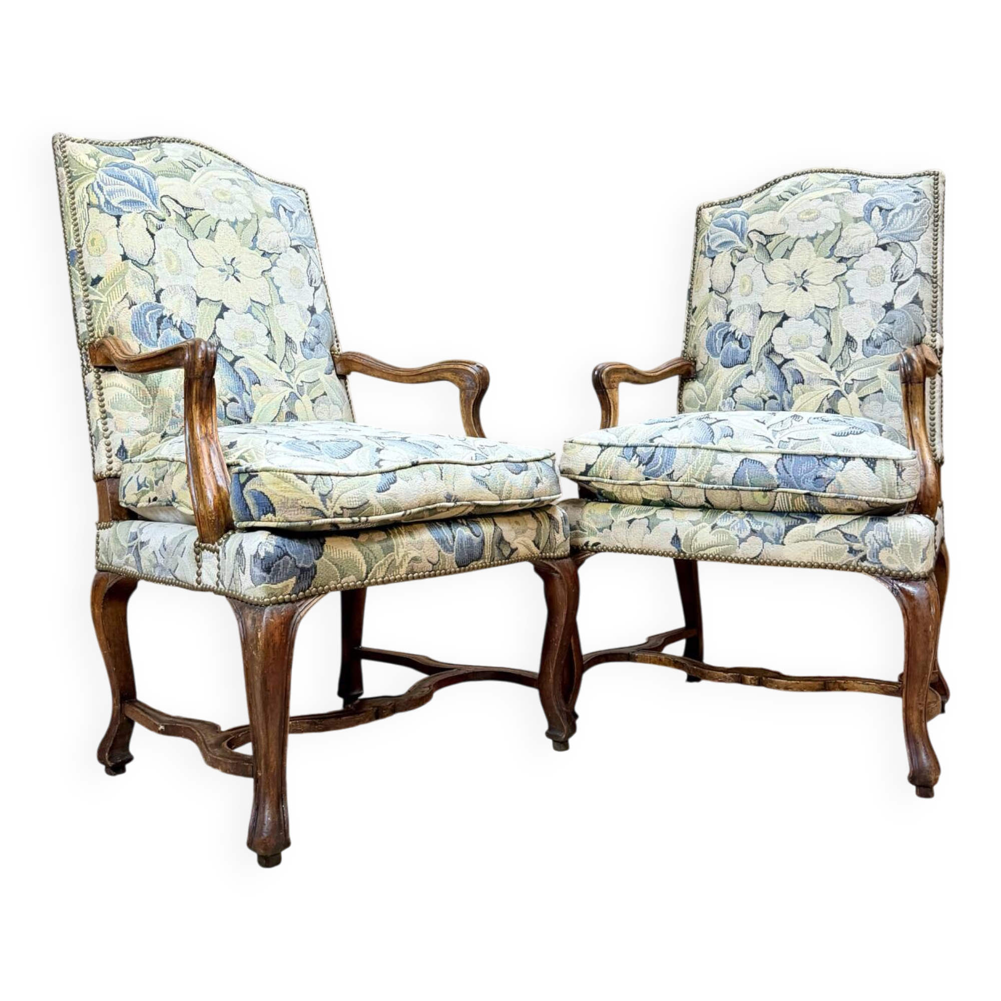 PAIR OF WALNUT ARMCHAIRS FROM THE LOUIS XV XVIII CENTURY