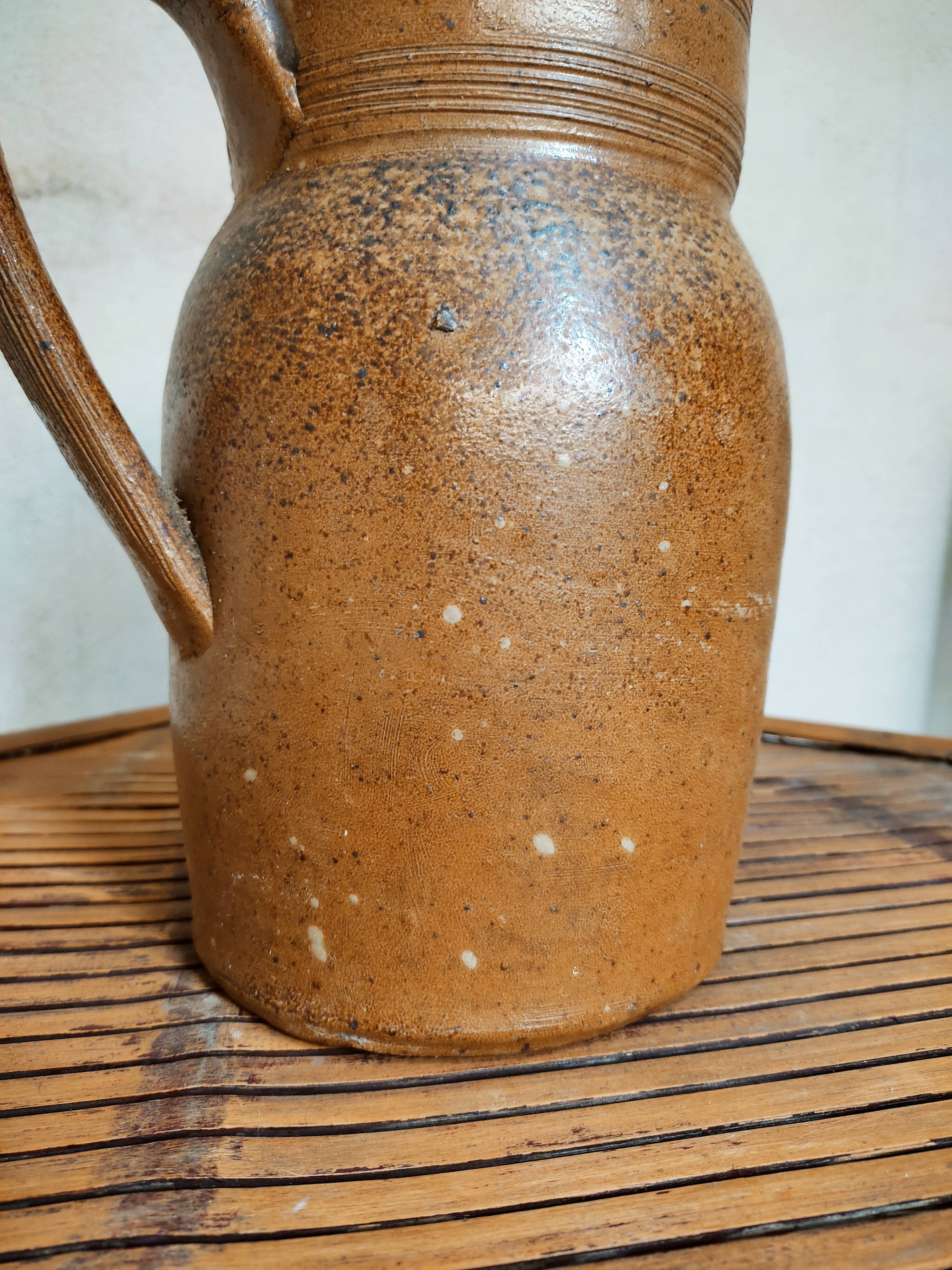 Large pitcher in pyrity sandstone
