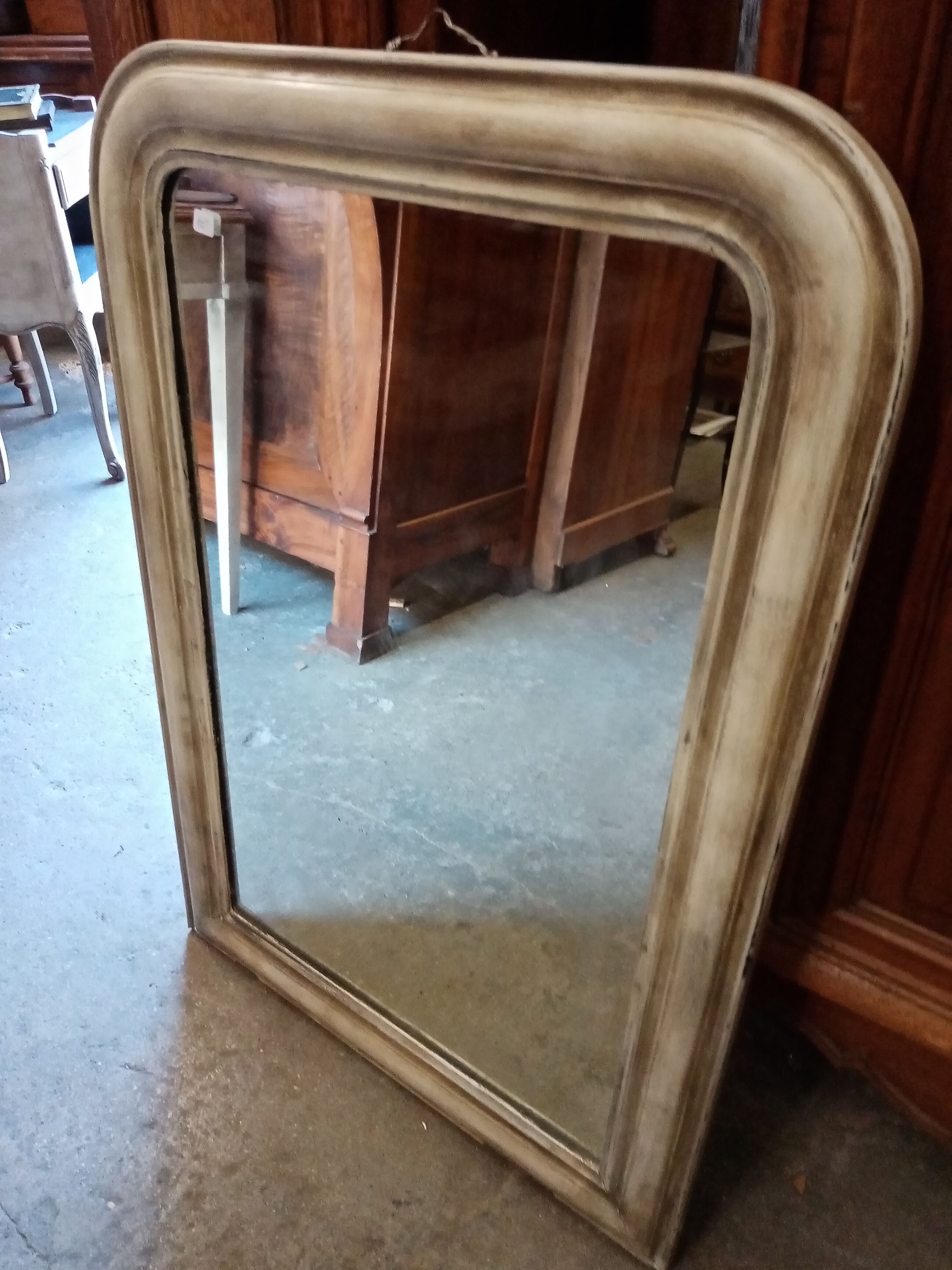Miroir Louis Philippe patine shabby chic blanc gris 65x96cm