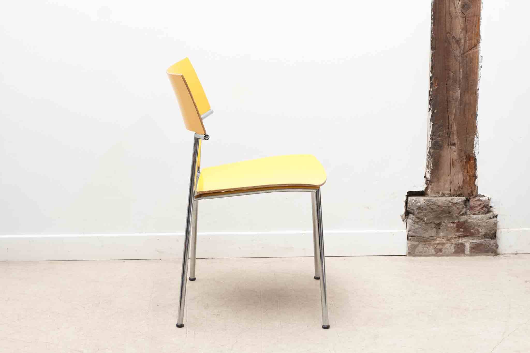 Chair Gijs Van der Sluis yellow