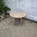 Folding round coffee table