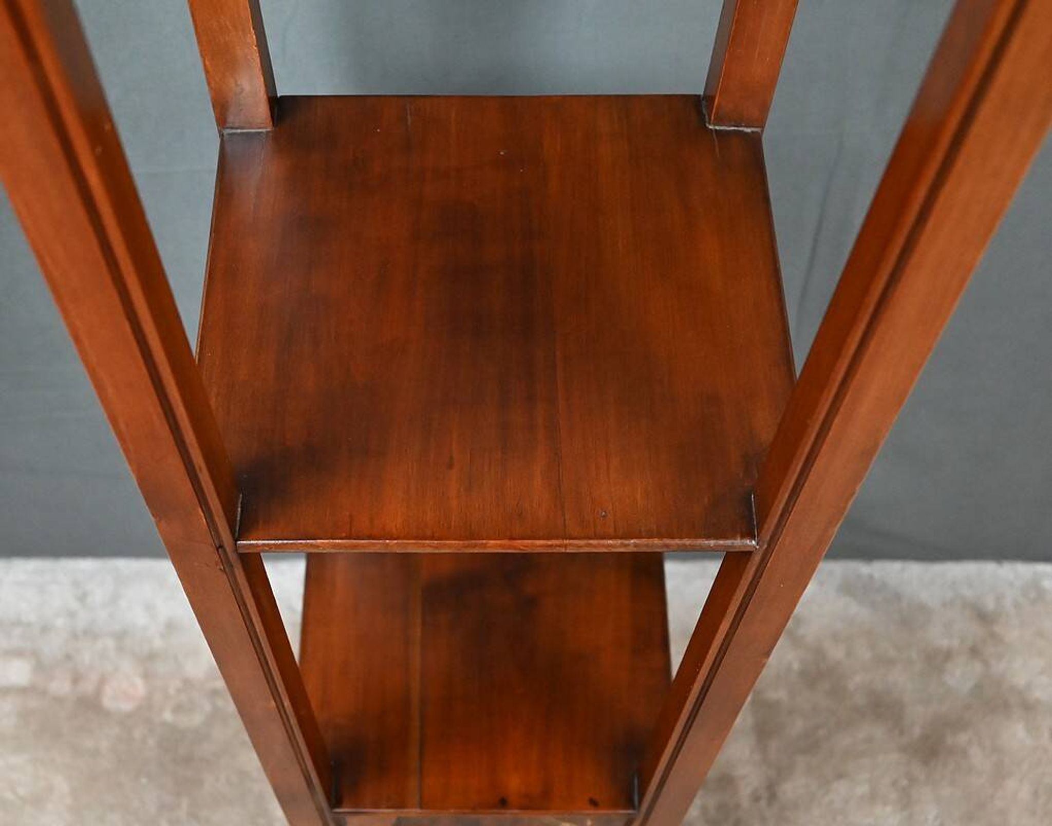 Large Cherry & Walnut Stool, Asian style – Early 20th century