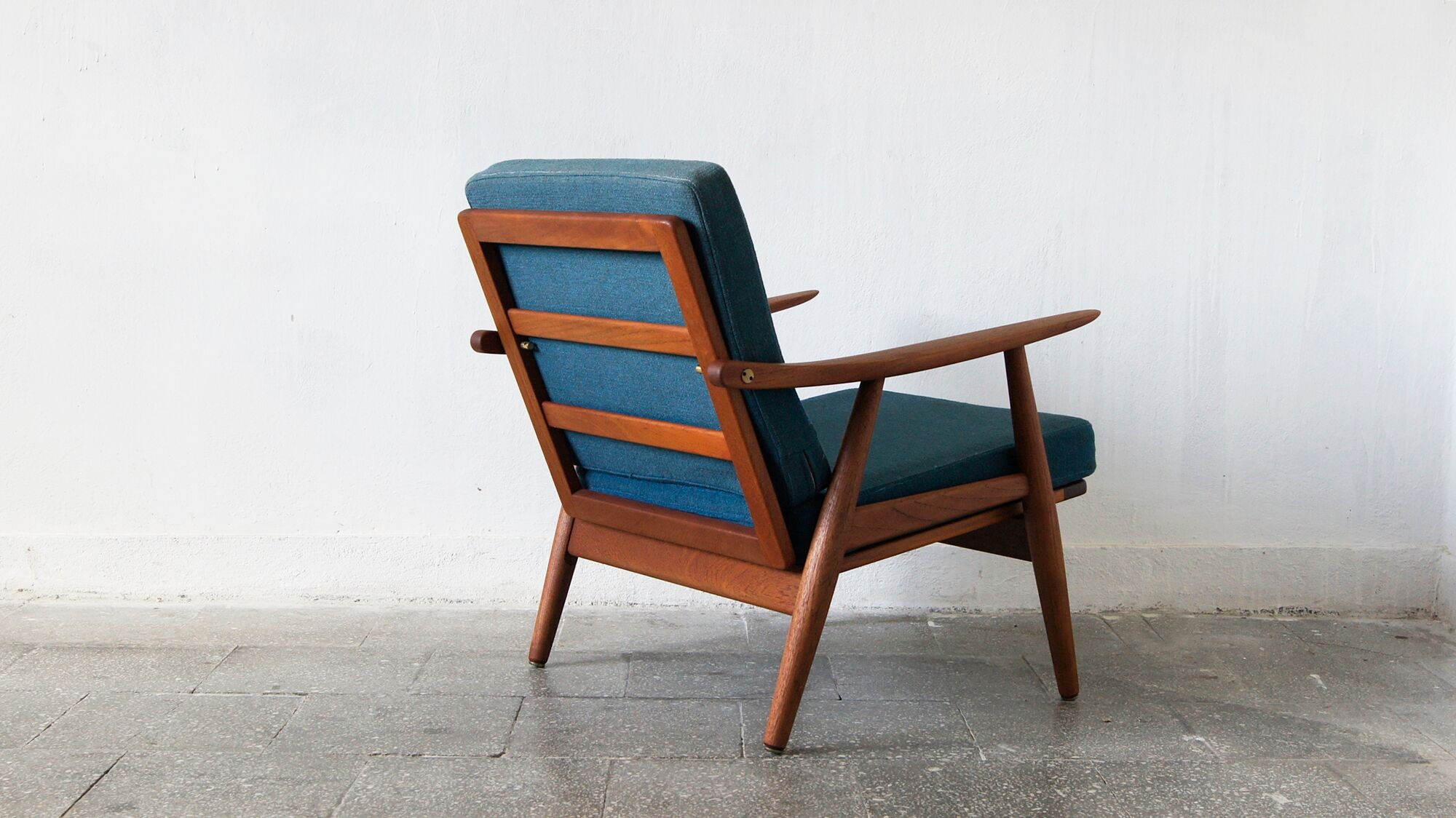 Scandinavian GE270 Lounge Chair in Solid Teak by Hans Wegner for Getama, 1960s
