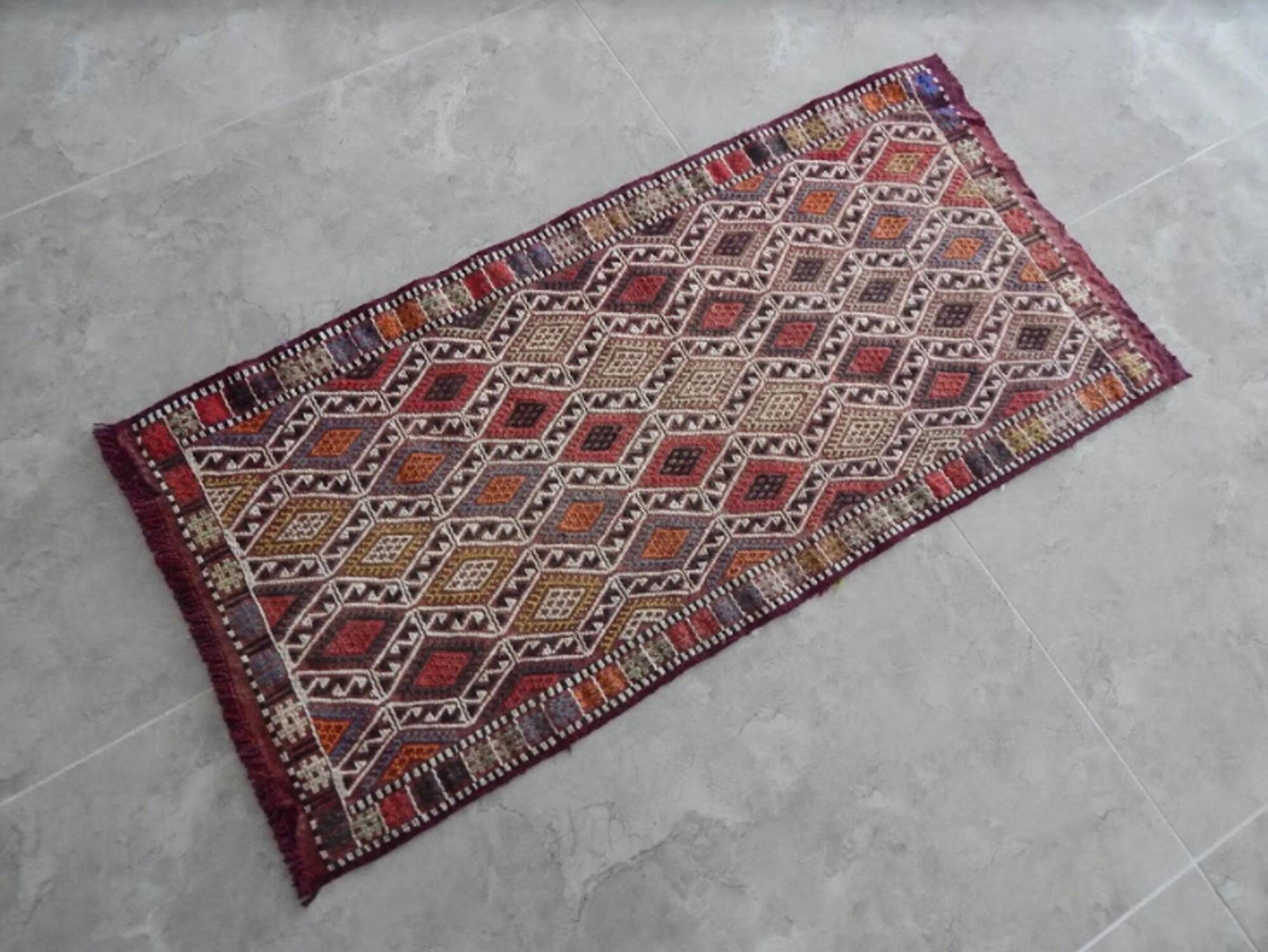 Vintage Turkish kilim handwoven 51x104 cm