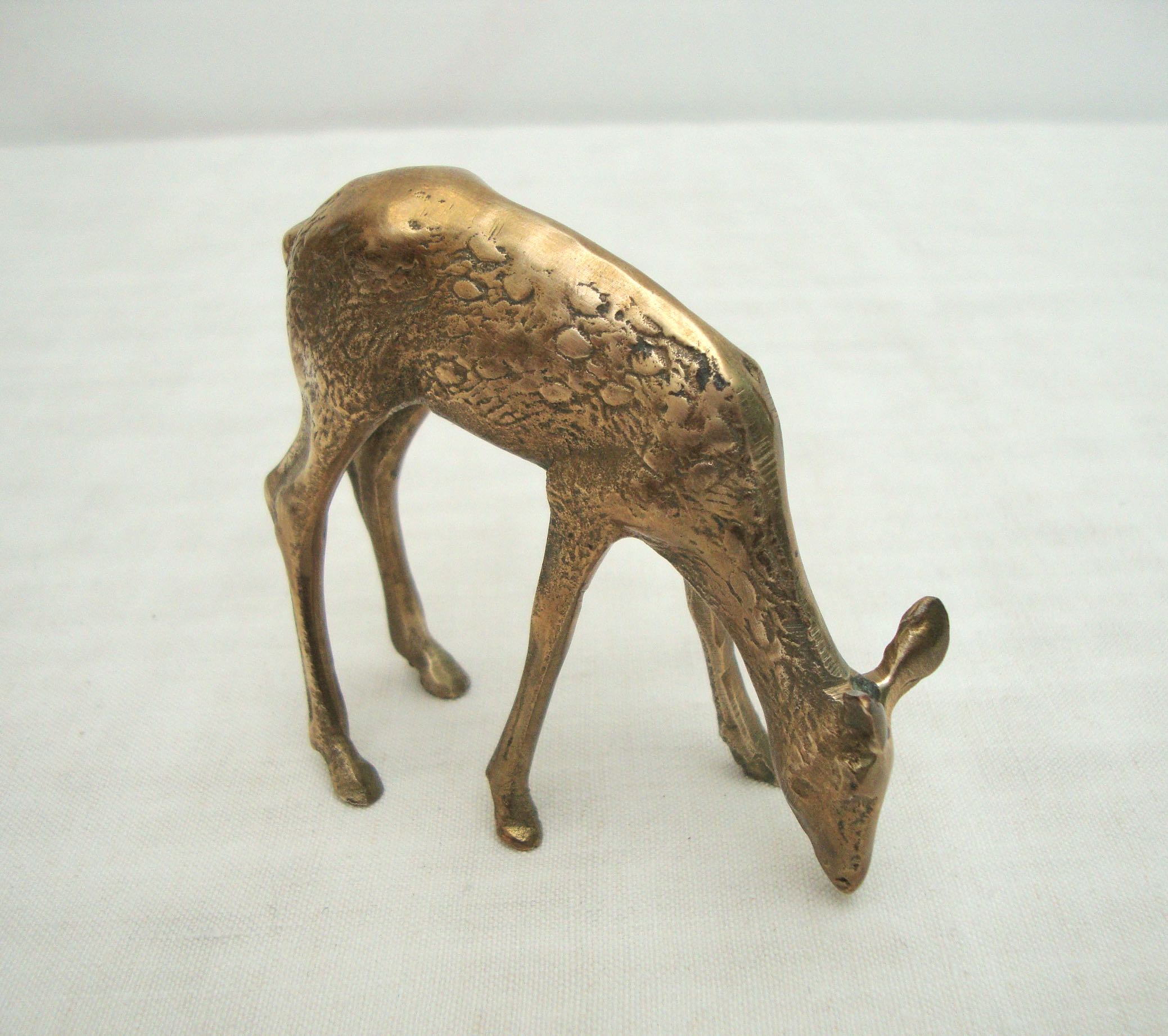 Duo doe and brass deer