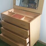 Chest of drawers dressing table