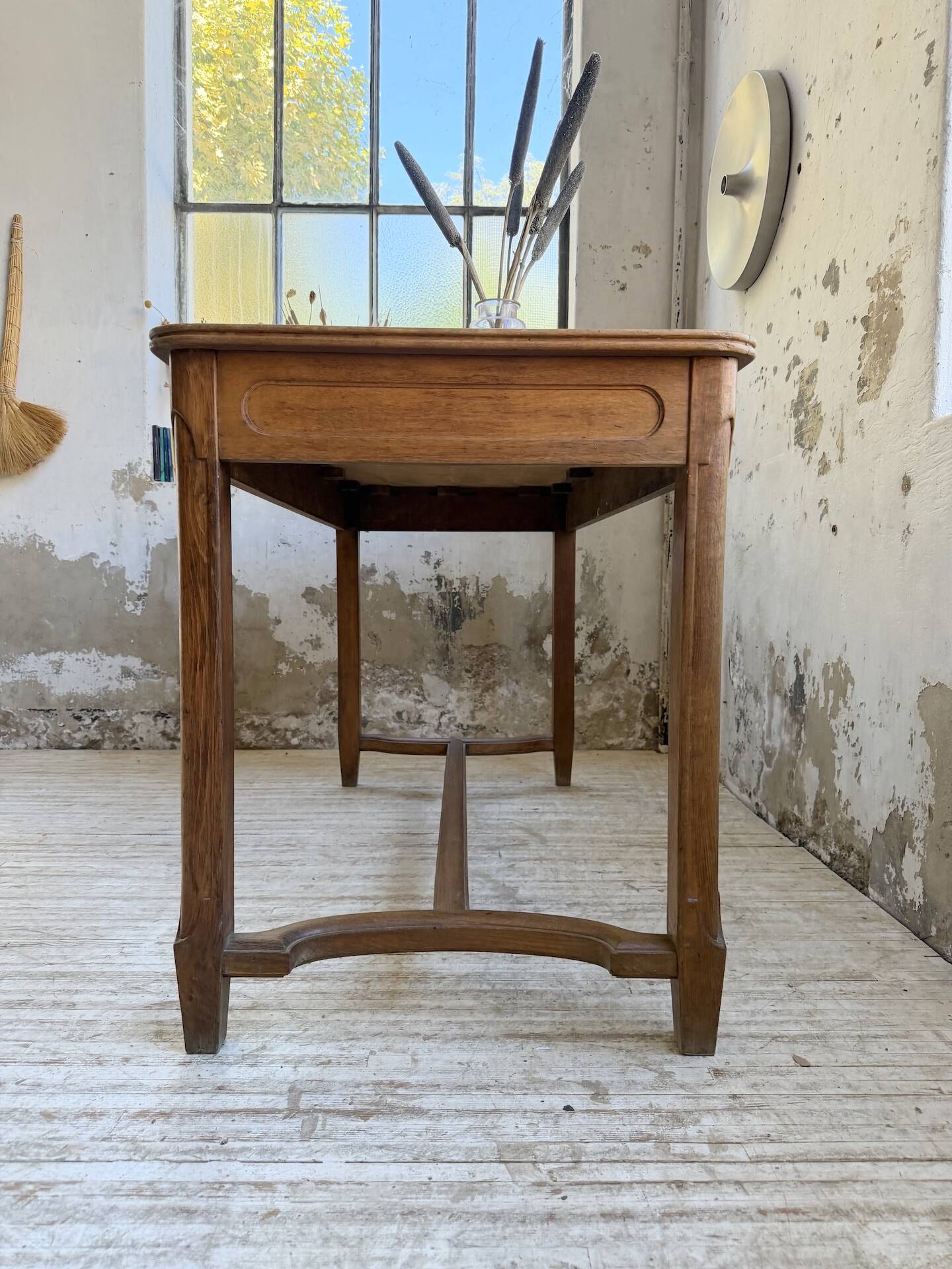 Desk - work table for a draper 1900 150cm