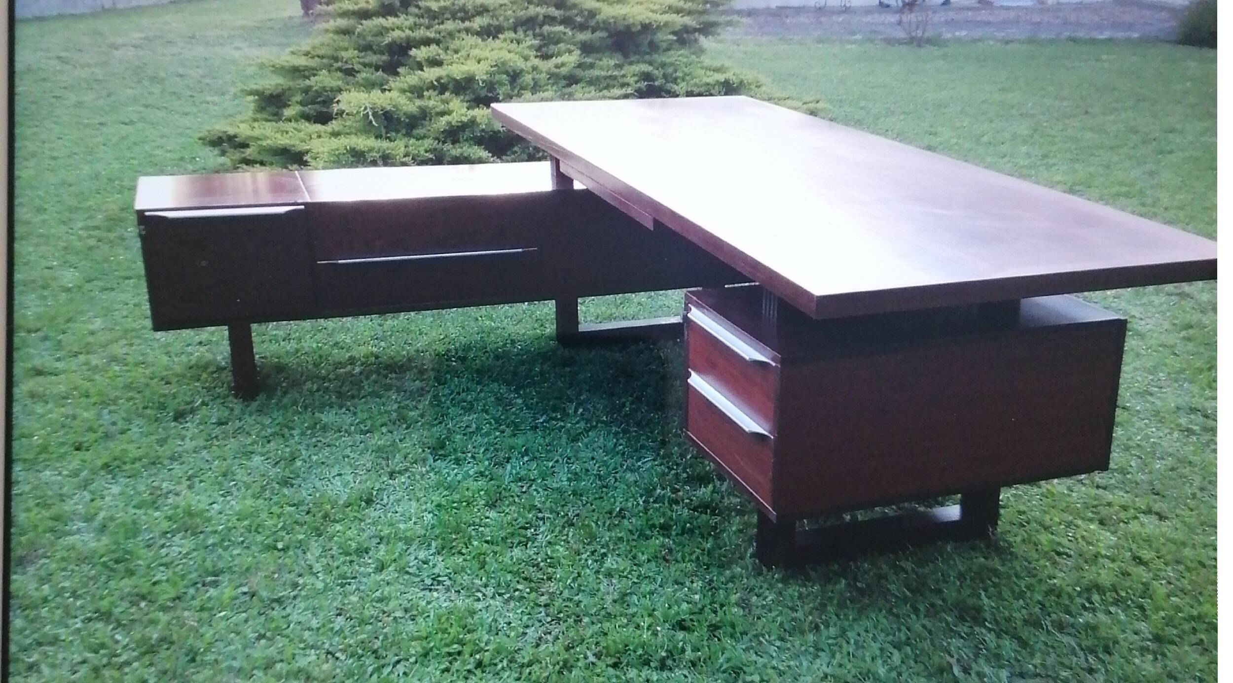 Bureau type "direction"