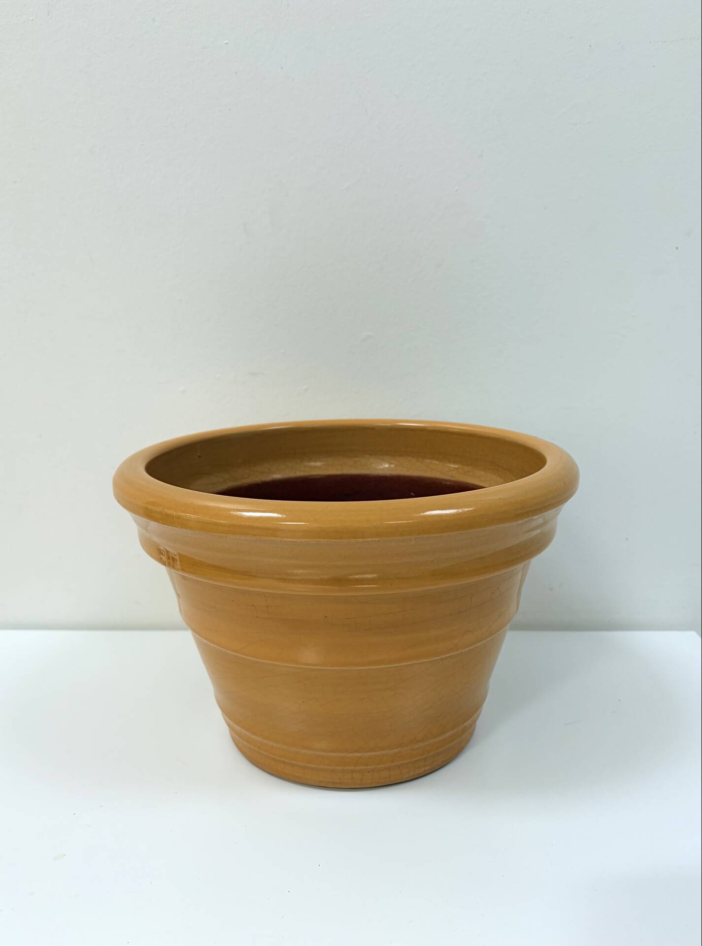 Italian garden pot silma from the 1970s