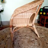 Fauteuil enfant en osier vintage