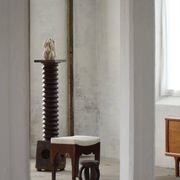 19th-century sculptural French wine press in solid wood / pedestal