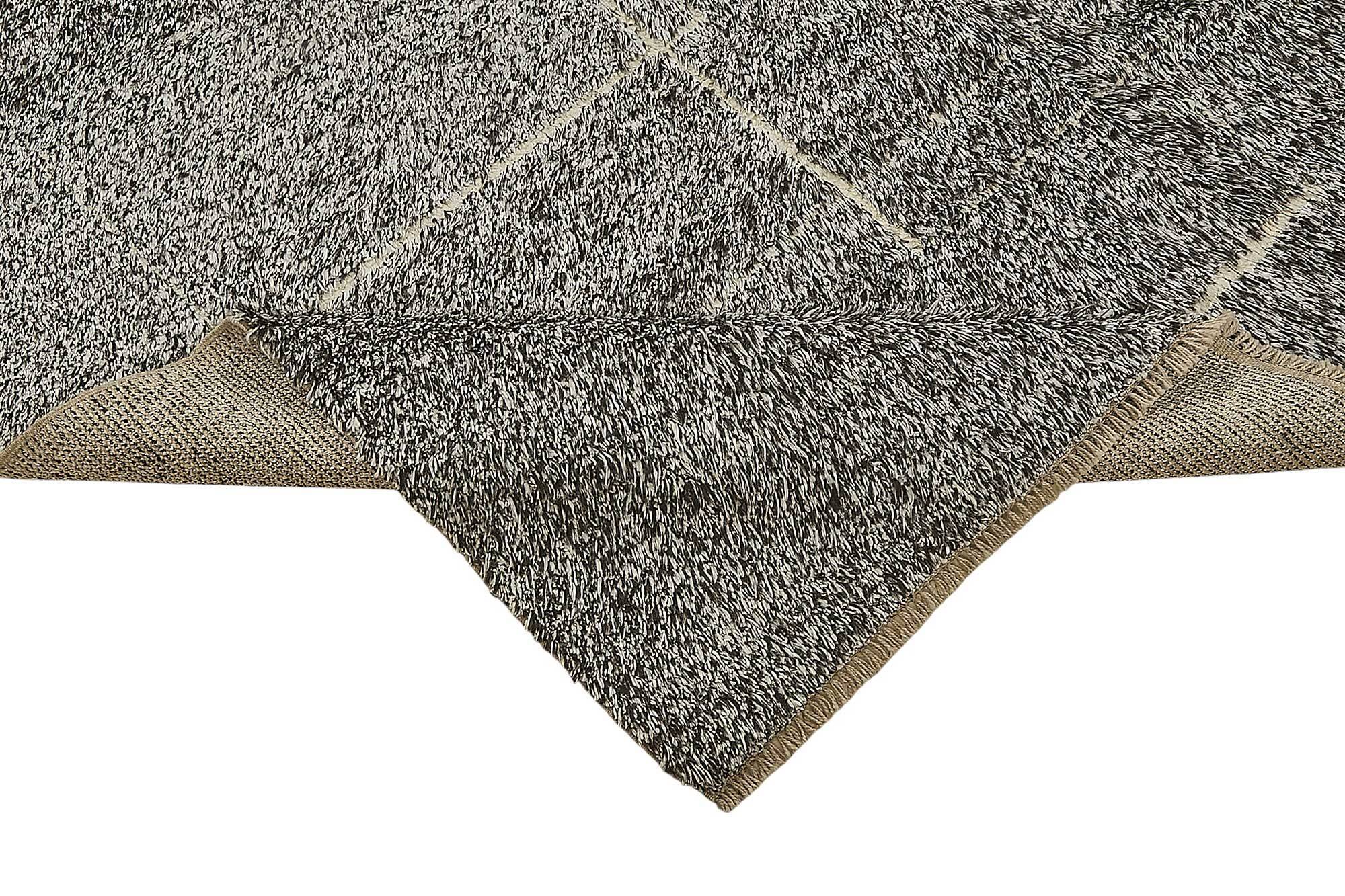 Handwoven Turkish Recycled Boho Rug 235 cm x 312 cm