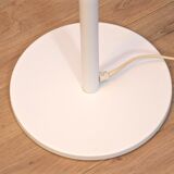 Lampadaire danois en blanc avec accent orange par Jeka Metaltryk, 1970s