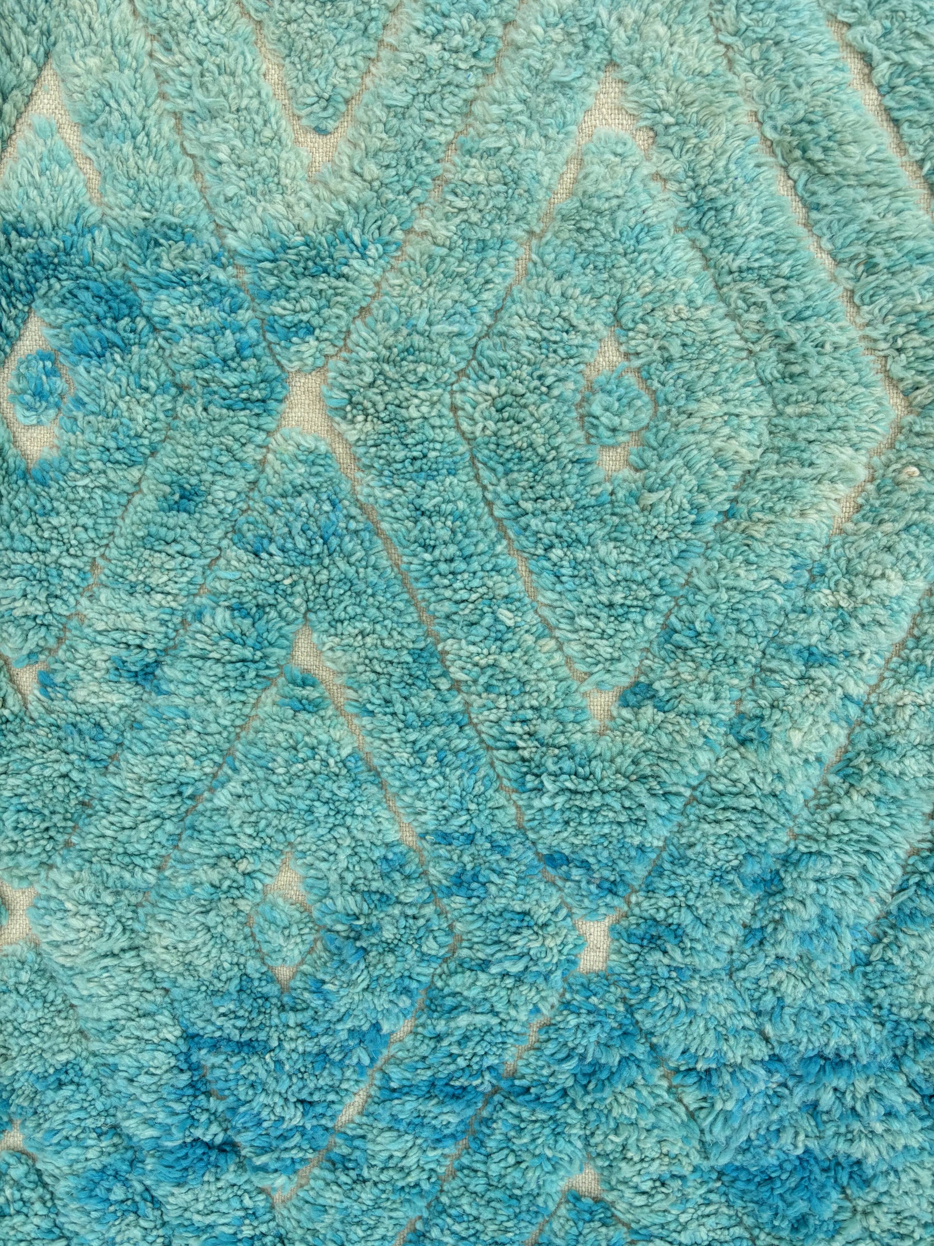 Moroccan blue Berber carpet beni ouarain
