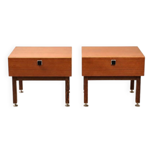 tables de nuit en teck