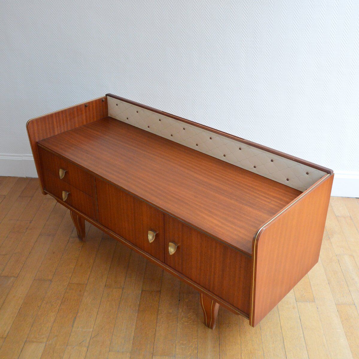 Vintage sidebaord 1960