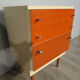 Meuble d'appoint vintage orange