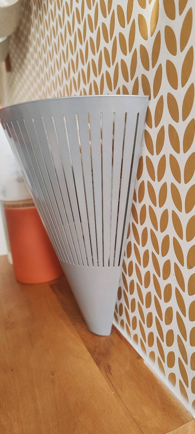 Klyka wall lamp in silver steel, vintage Ikea from the 90s/2000s.