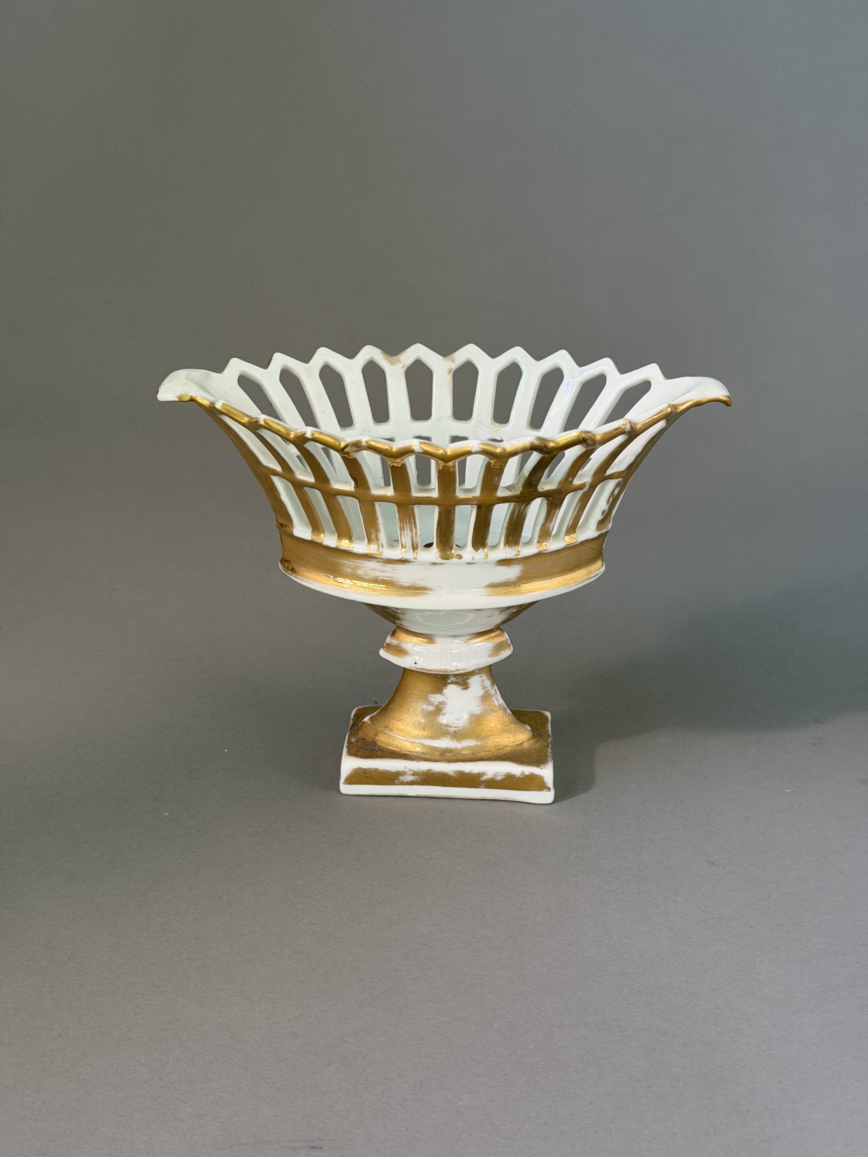 Empire basket in gilded porcelain – France, 19th century