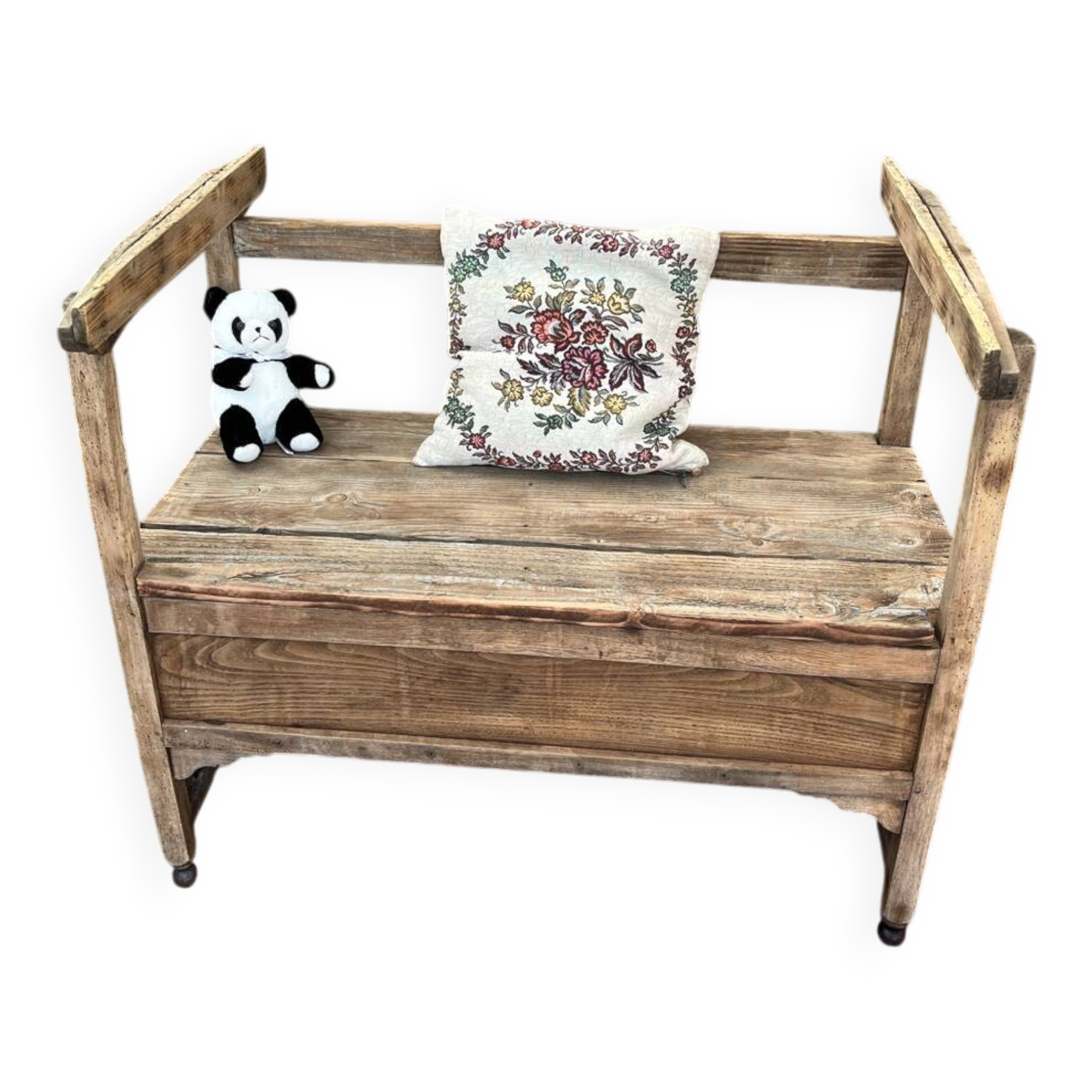 Old wooden bench