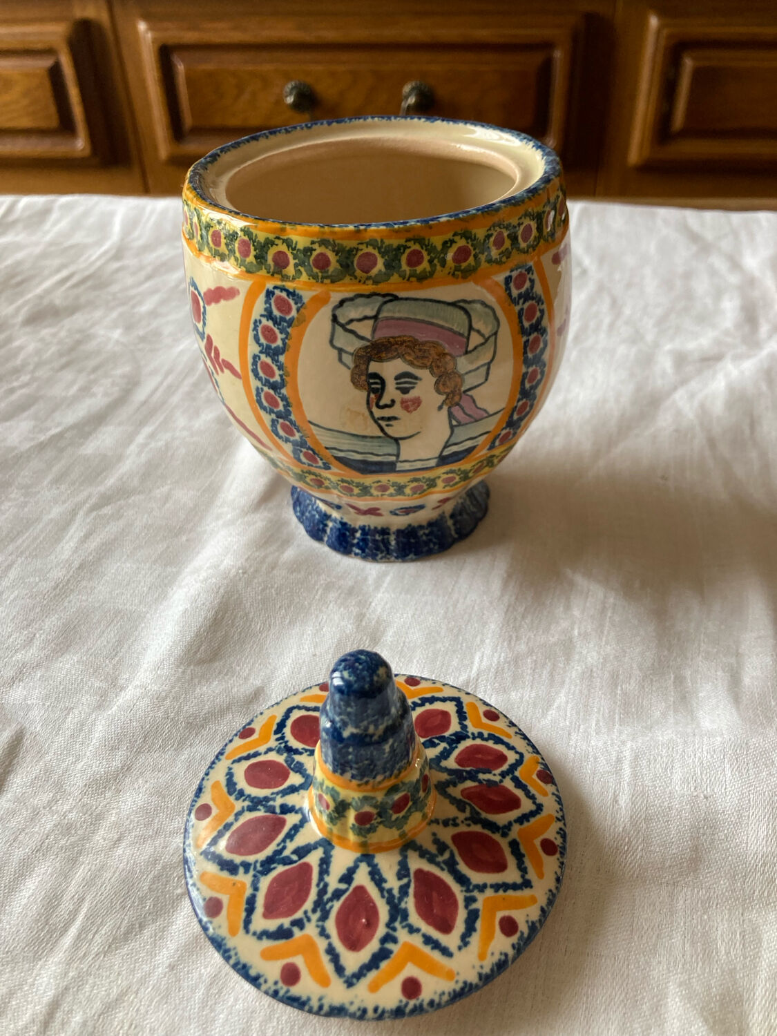 Henriot-Quimper faience sugar bowl in excellent condition.