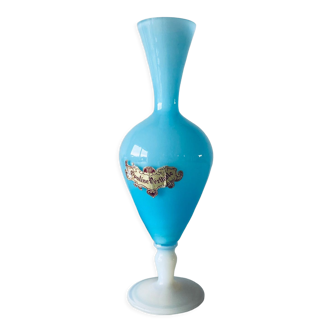 Vase ancien en opaline bleue