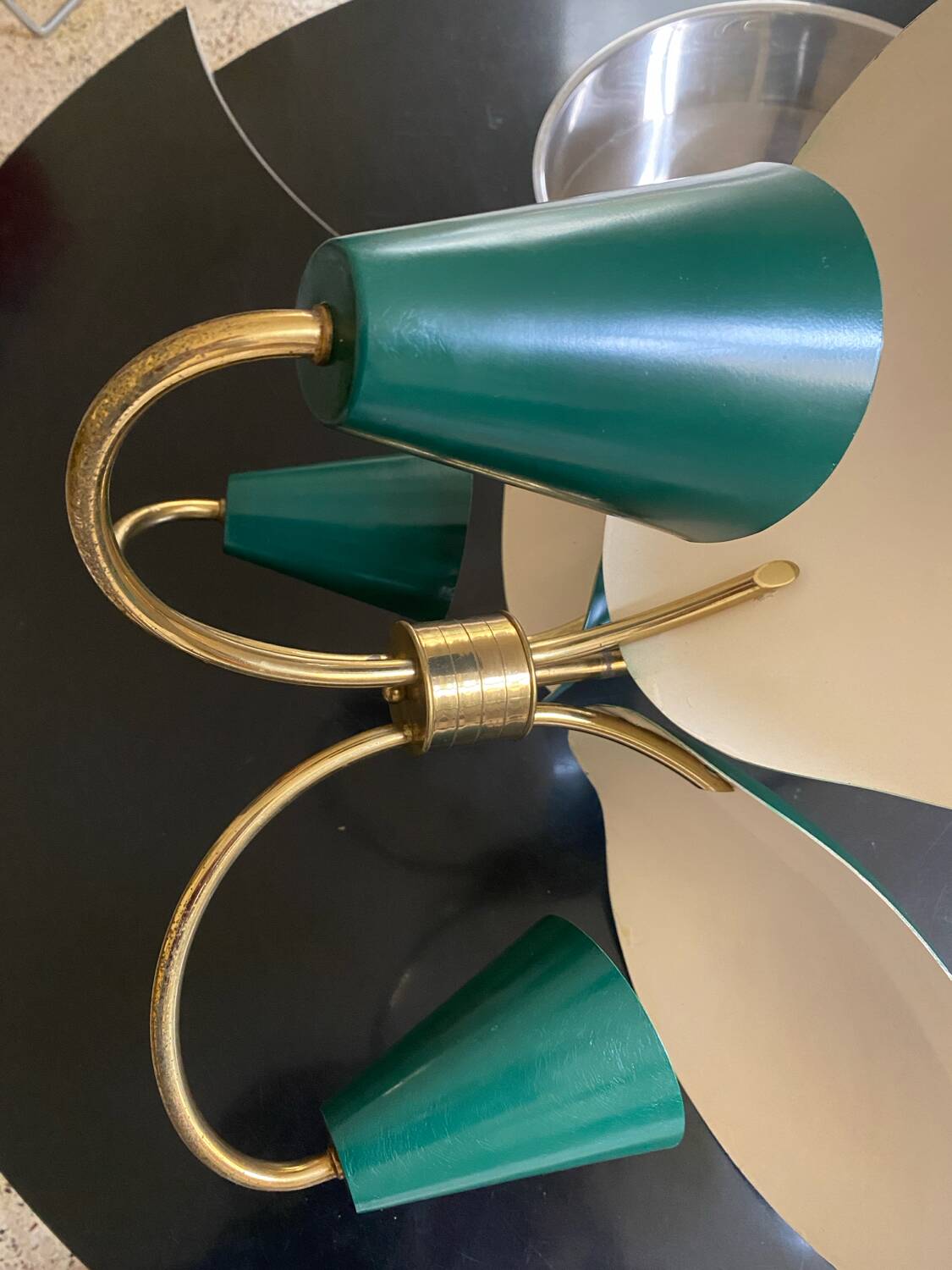 Vintage 3-light chandelier in gilded brass and metal from the 50s