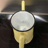 Enameled sheet metal jug