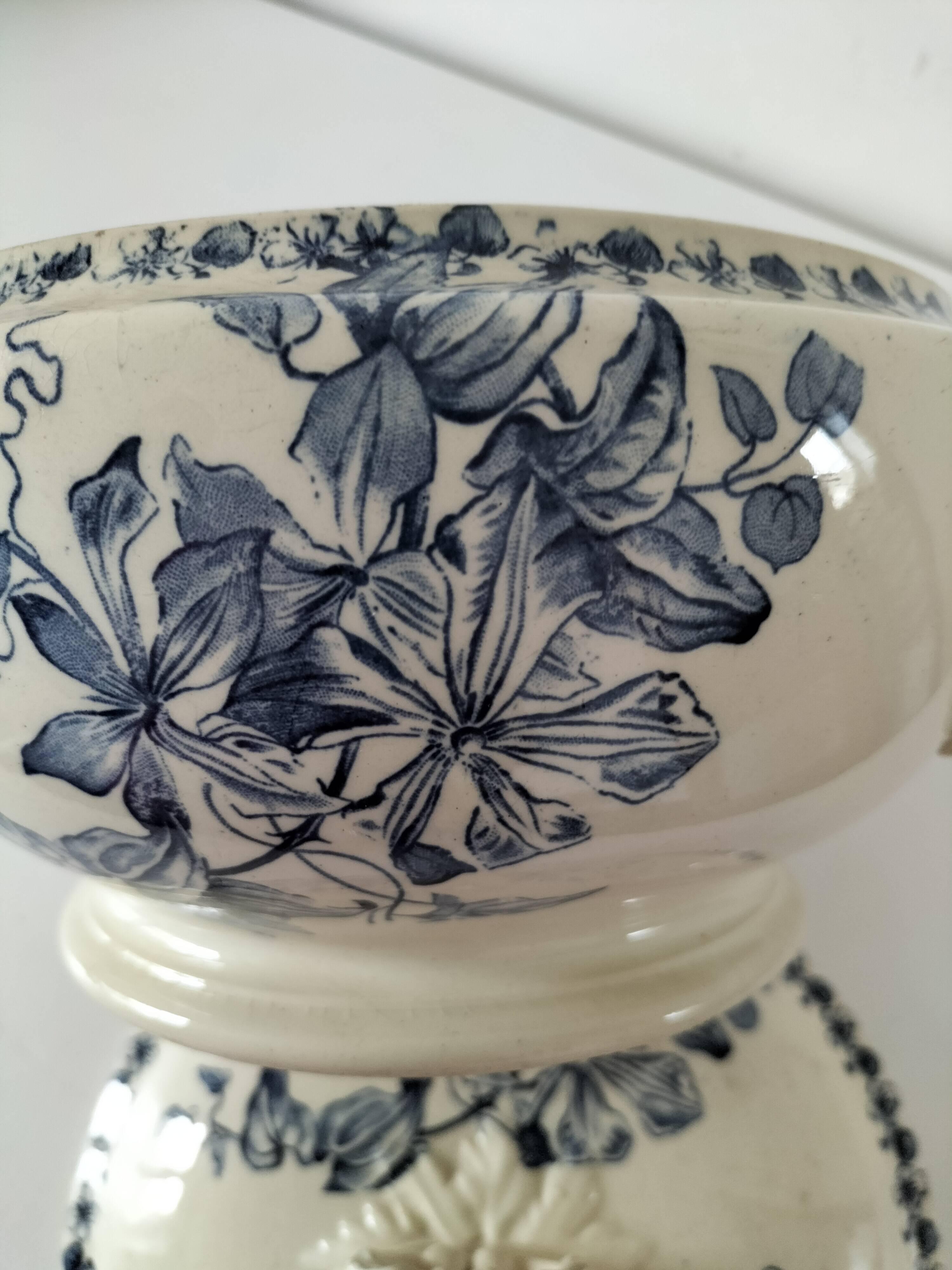 Antique ironstone tureen – Bordeaux MGB – blue floral decoration